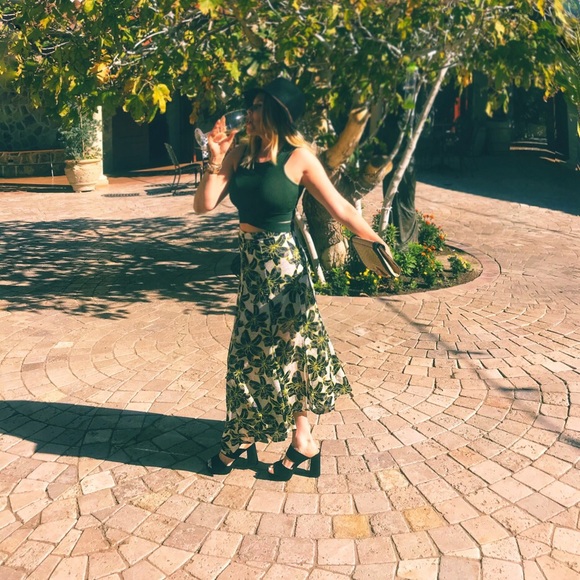 Meet your Posher, Lily - Picture 7 of 10